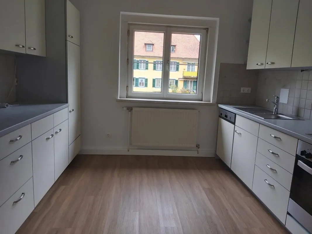 Gut vermietete, teilrenovierte 3-Zimmer-Anlegerwohnung mit Balkon in Thörl nahe Kapfenberg zu kaufen ! - Bild 1