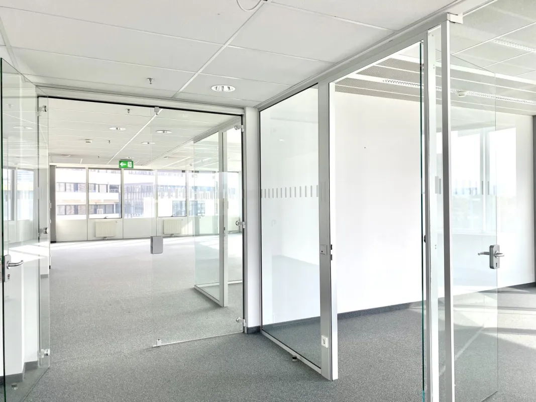 Bürofläche im SATURN TOWER - Bild 1