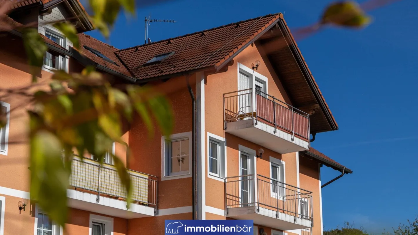 ANLEGERHIT - traumhafte helle Balkonwohnung mit Eigengarten - Bild 1
