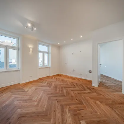 Heller 2 Zimmer Erstbezug im Altwien Stil in generalsaniertem Gründerzeithaus - Bild 2