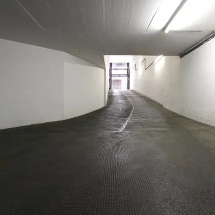 Garagenplätze beim Brunnenmarkt! - Bild 3