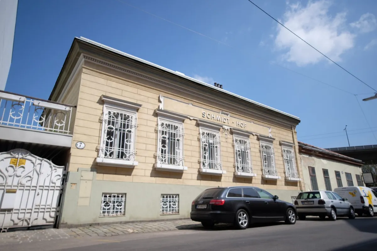 Kleinen Zinshaus mit 3 Wohnungen und Garten-Leerstand möglich - Bild 1