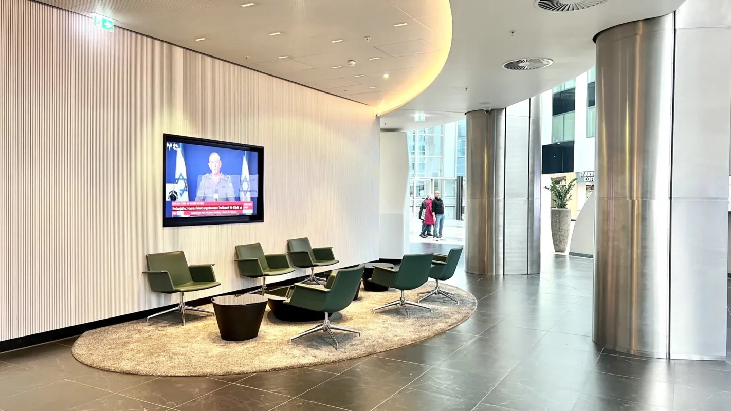 MILLENNIUM TOWER: Bürofläche im 9. Stock - Bild 1