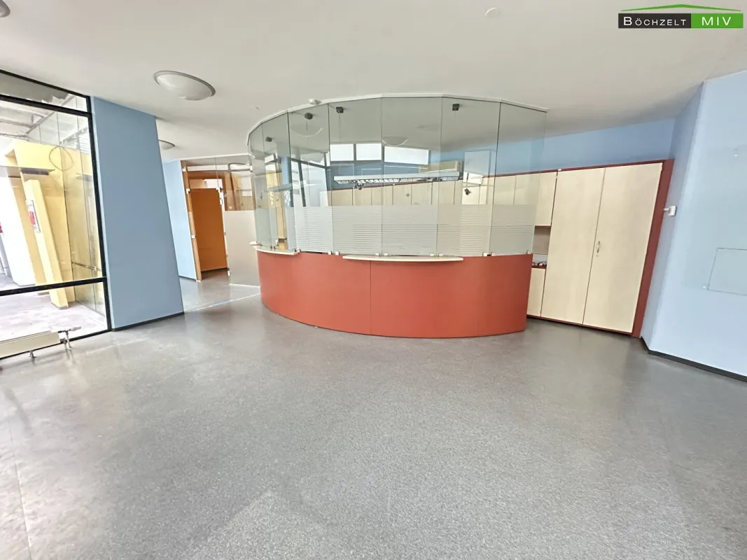 barrierefrei zugängliches Geschäftslokal inmitten von ++ KNITTELFELD ++ - Bild 1