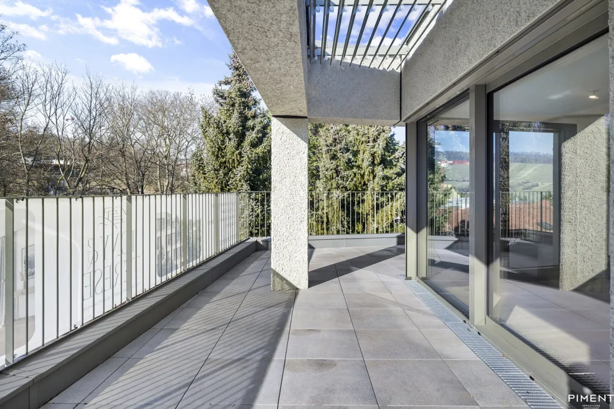 Terrasse mit Weitblick - TONY & TERESE - Town & Terrace Homes - Neustift am Walde 6 - Bild 1