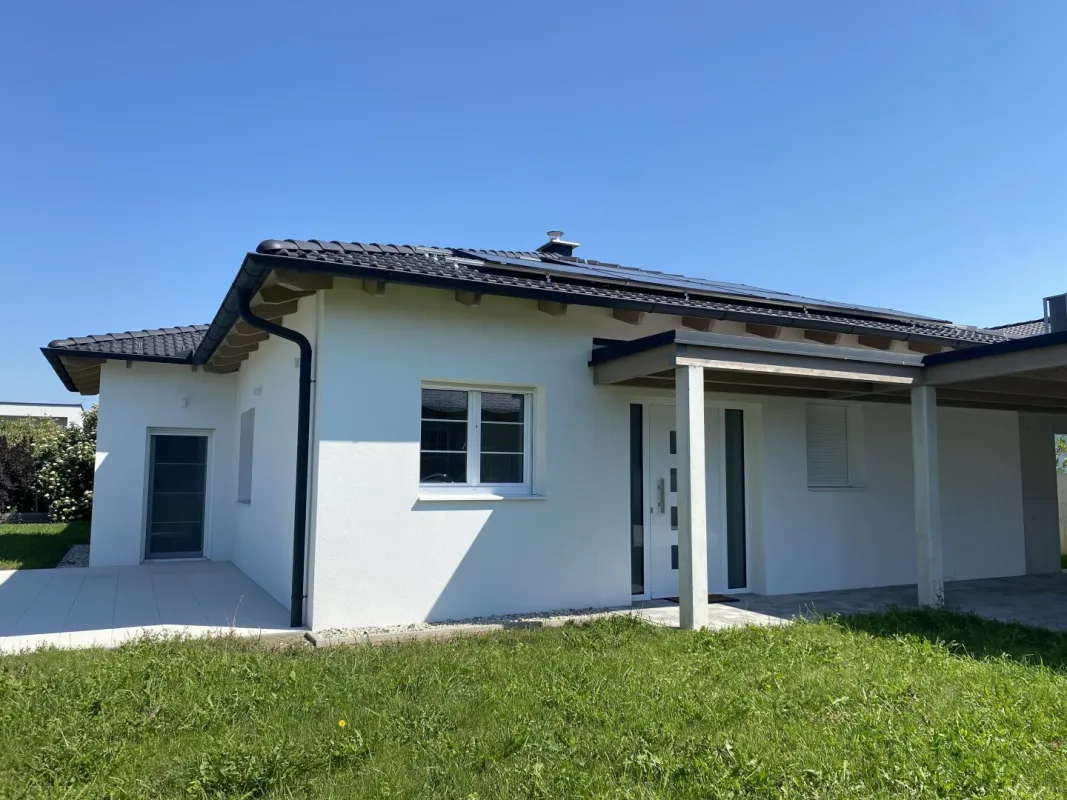 Hochwertiger, moderner Bungalow, Erstbezug - Bild 1