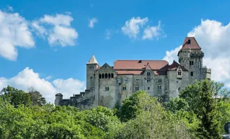 Exklusive Doppelhaushälften mit Traum-Ausblick auf die Burg Liechtenstein – schlüsselfertig mit Terrasse, Garten & Balkon! 4–5 Zimmer für höchste Wohnansprüche!