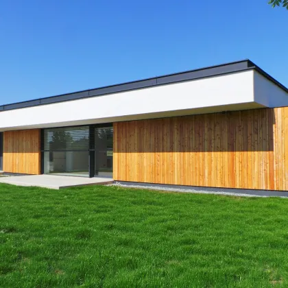 PROVISIONSFREI, exklusiv Wohnen in der Thermenregion Bad Waltersorf- BUNGALOW modernste Ausstattung, 2Terrassen, Photovoltaikanlage und GARTEN - Bild 2