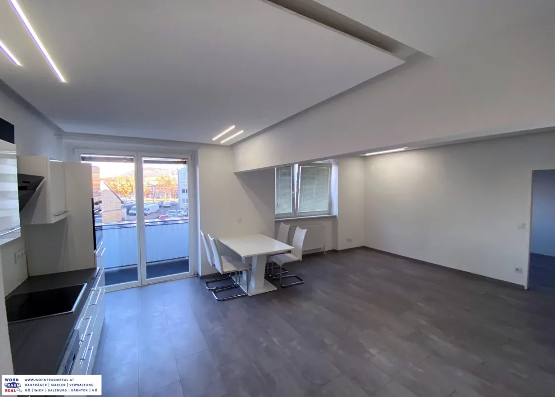 Zentraler Lage in 4020 Linz: Stilvoll ausgestattete Wohnung mit Balkon !!! - Bild 1