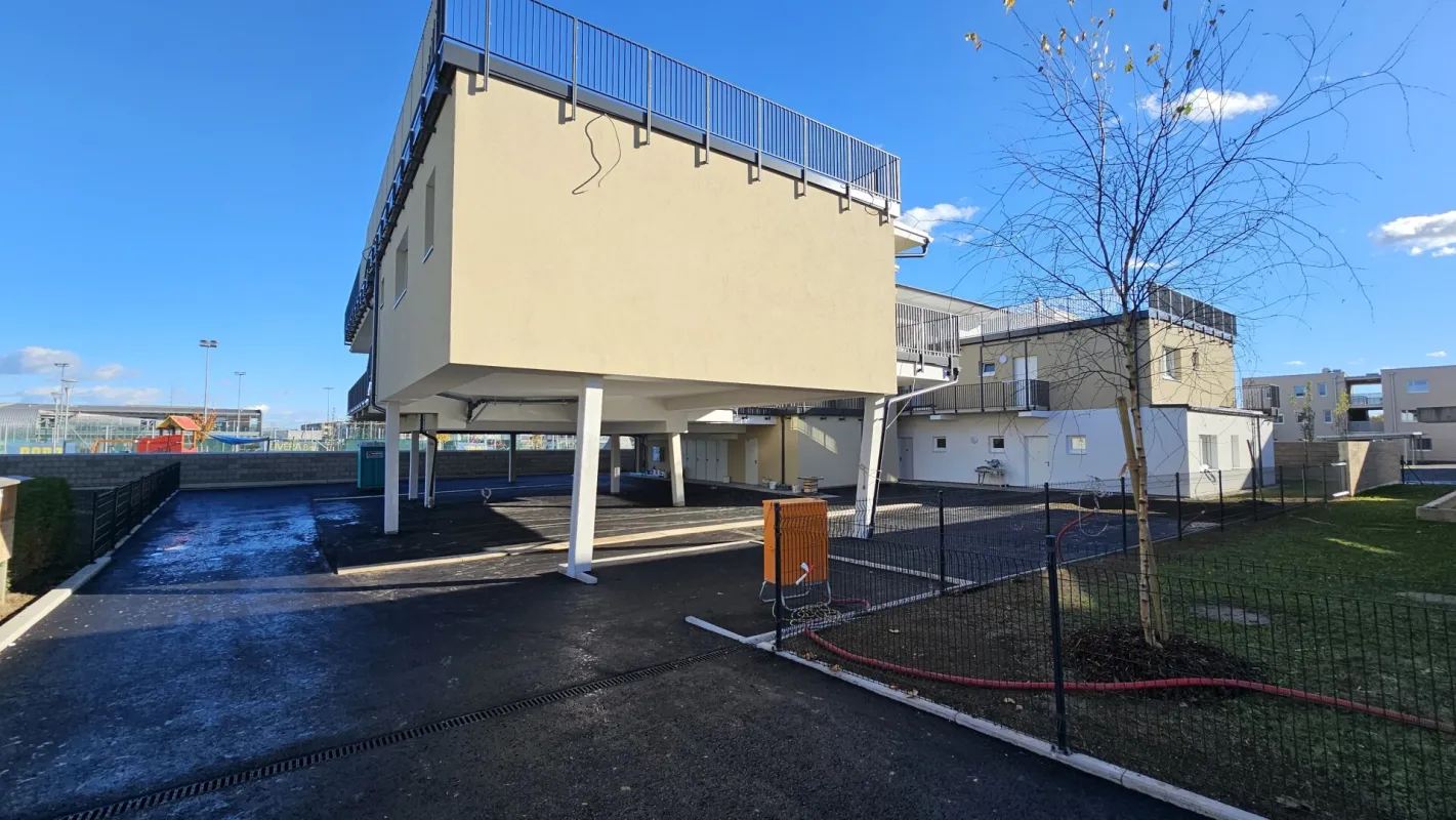 Penthousewohnung mit 104m² Wohnfläche und 149m² West- Dachterrasse mit 2 Parkplätze in Premstätten bei Graz - Bild 1