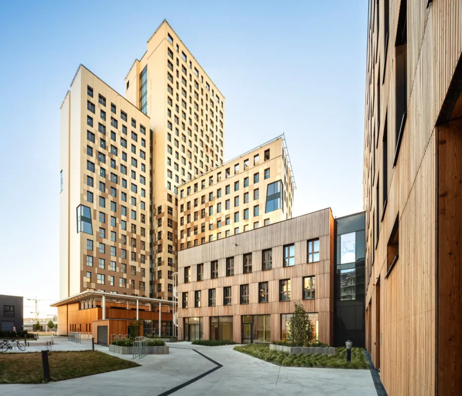 Büro/Praxis/Geschäftsflächen ab 350m2 direkt an der U2 individuell gestaltbar mit Terrasse! Ab sofort verfügbar! - Bild 1