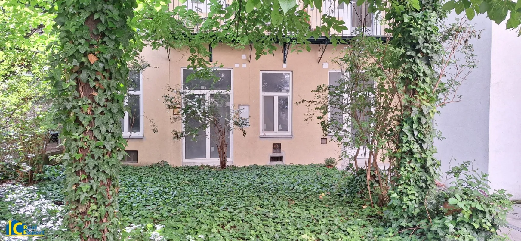 Arbeiten im urbanen Loft mit Garten - Büro/Praxis in 1160 Wien für nur 185.000 €! - Bild 1