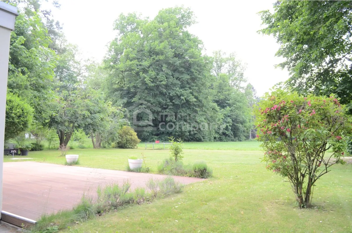 SELTENE GELEGENHEIT!!! Paradiesisches Eigenheim im SCHLOSSPARK SEEBENSTEIN - Keine PACHT! - Bild 1