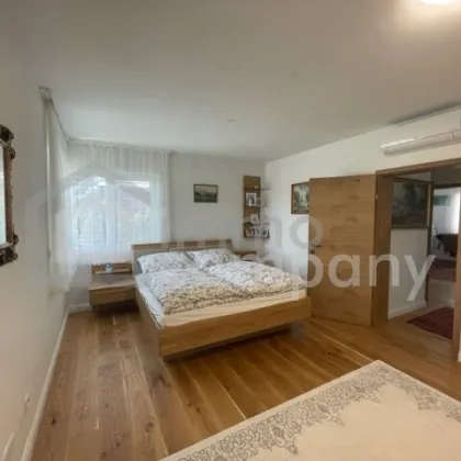 Luxuriöses Wohnen in Gerasdorf bei Wien - Doppelhaushälfte mit Traumterrasse, Parkett & moderner Ausstattung für 699.000 € - Bild 3