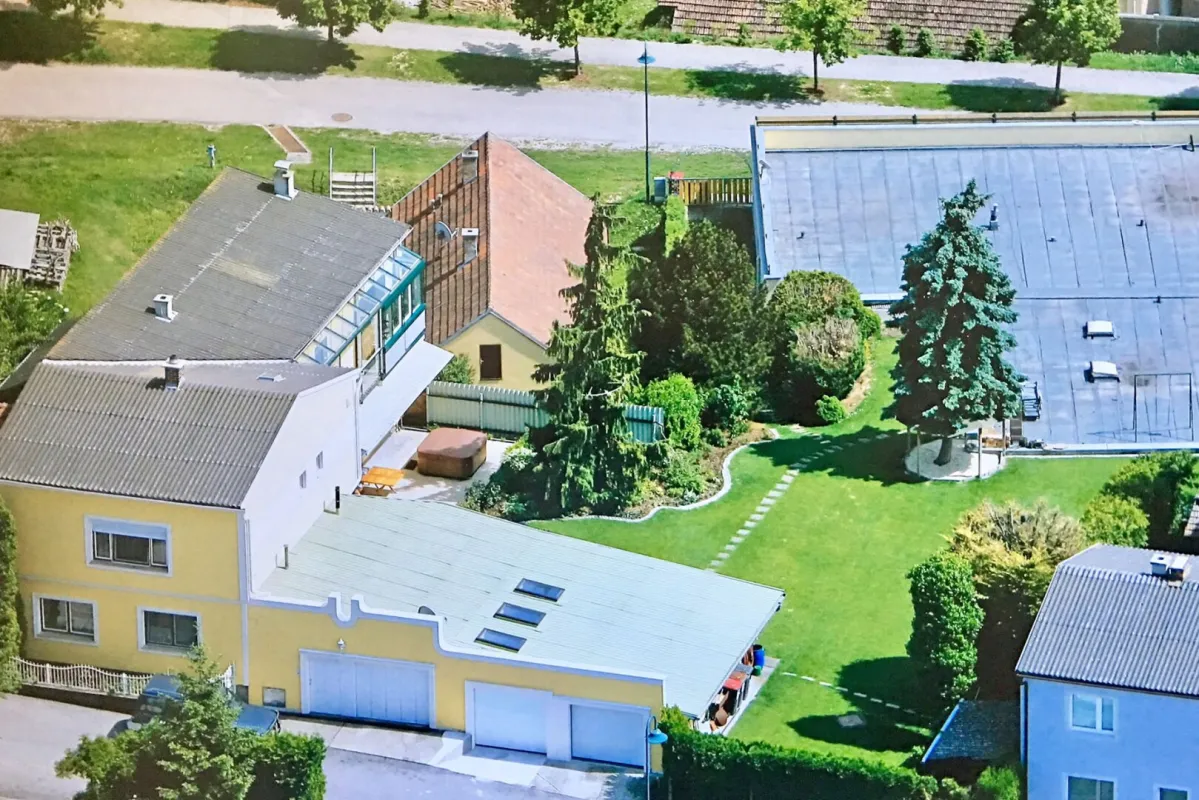 Einzigartiges Liegenschaftspaket! Familiensitz mit Lagerhalle und Gewölbekeller Nähe TULLN - Bild 1