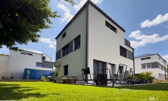 NEU! ++ ZIEGELMASSIV ++ BEZUGSFERTIG ++ 12 REIHENHÄUSER ++ 2 PKW-STELLPLÄTZE PRO HAUS ++ GARTEN & TERRASSE ++ SCHLÜSSELFERTIG ++ FISCHAMEND ++