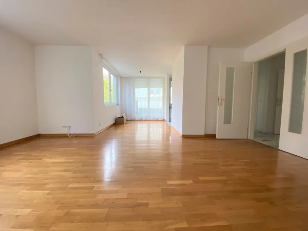 Park-Ruhelage - 2,5 Zimmerwohnung mit Balkon in Grinzing - Bild 1