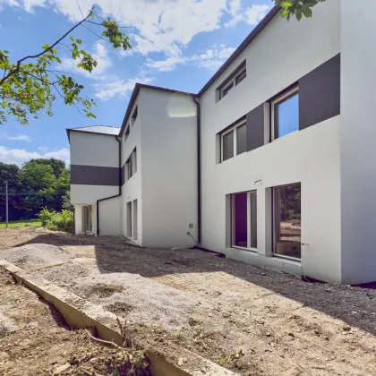 NEU! ++ ZIEGELMASSIV ++ 12 REIHENHÄUSER ++ 2 PKW-STELLPLÄTZE PRO HAUS ++ GARTEN & TERRASSE ++ BELAGSFERTIG ++ FISCHAMEND ++ - Bild 2