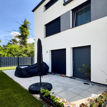 NEU! ++ ZIEGELMASSIV ++ 12 REIHENHÄUSER ++ 2 PKW-STELLPLÄTZE PRO HAUS ++ GARTEN & TERRASSE ++ BELAGSFERTIG ++ FISCHAMEND ++ - Bild 3