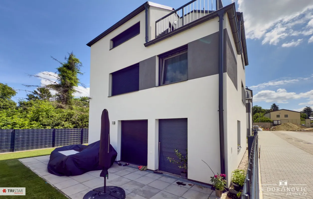 NEU! ++ ZIEGELMASSIV ++ 12 REIHENHÄUSER ++ 2 PKW-STELLPLÄTZE PRO HAUS ++ GARTEN & TERRASSE ++ BELAGSFERTIG ++ FISCHAMEND ++ - Bild 1