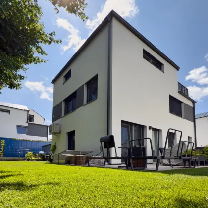 NEU! ++ ZIEGELMASSIV ++ 12 REIHENHÄUSER ++ 2 PKW-STELLPLÄTZE PRO HAUS ++ GARTEN & TERRASSE ++ BELAGSFERTIG ++ FISCHAMEND ++ - Bild 2