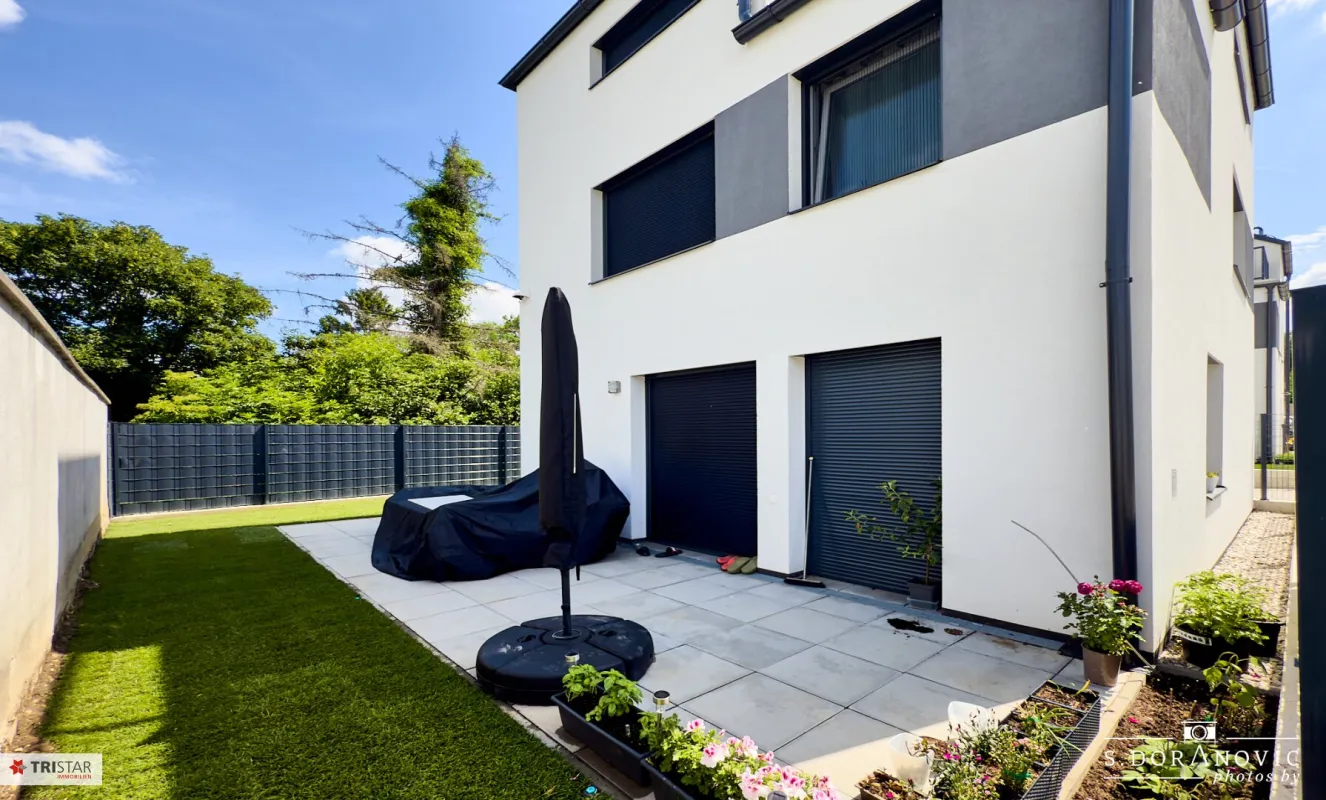 NEU! ++ ZIEGELMASSIV ++ 12 REIHENHÄUSER ++ 2 PKW-STELLPLÄTZE PRO HAUS ++ GARTEN & TERRASSE ++ BELAGSFERTIG ++ FISCHAMEND ++ - Bild 1
