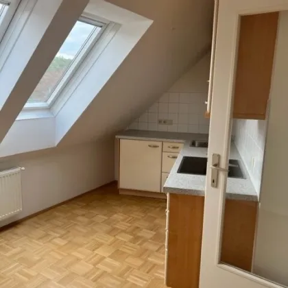 WG- taugliche 3 Zimmerwohnung, hell, gepflegt, gut aufgeteilt auf 70m², UNINÄHE - Bild 2