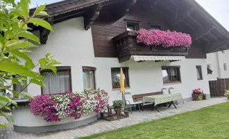 Schönes Ein-Zweifamilienhaus in Söll: 6 Zimmer, Garten, Balkon und viel Platz!