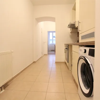 Kurzzeitvermietung! Schön möblierte, charmante 1-Zimmer-Wohnung in Bestlage! - Bild 2