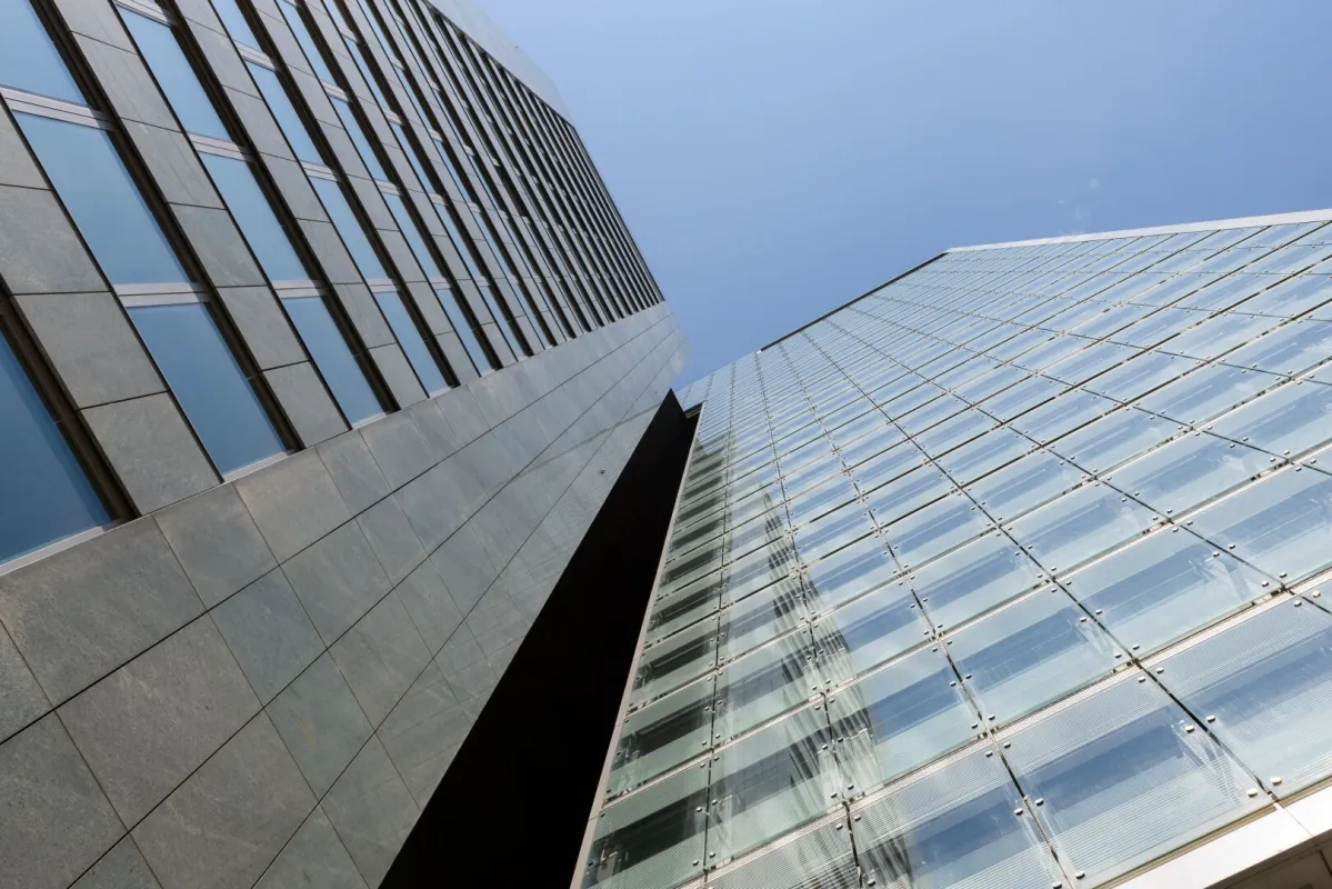 Ares Tower - Bild 1