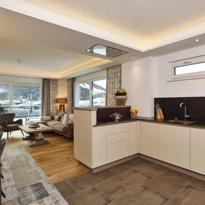 Luxus-Penthouse mit spektakulärem Bergblick - Bild 3