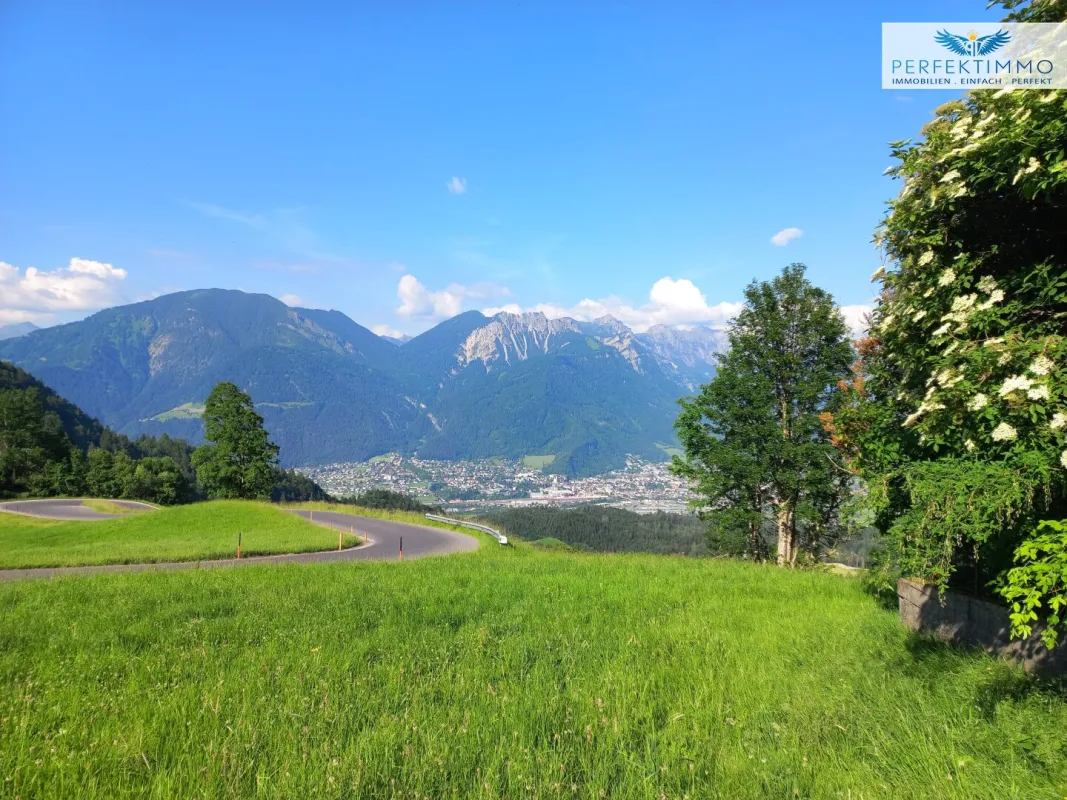Baugrund in atemberaubender Aussichtslage - Bild 1
