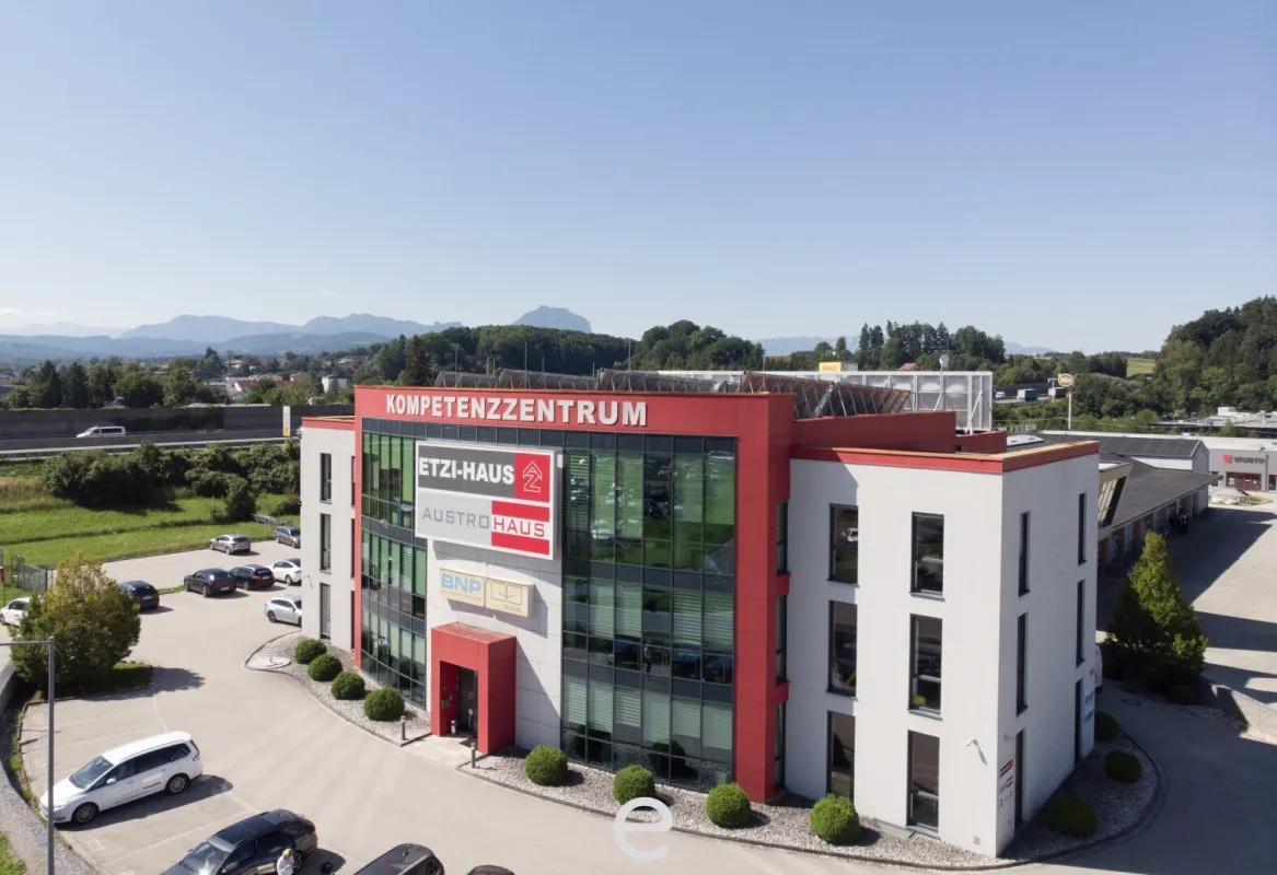 NEUER Preis! EG und 1.OG Büro in TOP Lage direkt an der Autobahnabfahrt Vorchdorf! - Bild 1