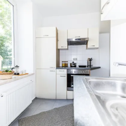 ZEITGEMÄSSES WOHNEN I MODERNE AUSSTATTUNG I HOCHWERTIGE KÜCHE I KLARE LINIEN UND ELEGANTE RAUMAUFTEILUNG I PROJEKT WOHNEN - Bild 3