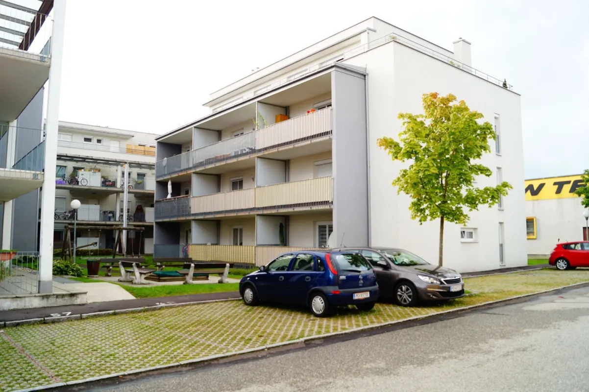 2-Zimmer-Wohnung mit Loggia und Stellplatz in Luftenberg! Miete: 667,51 € - Bild 1