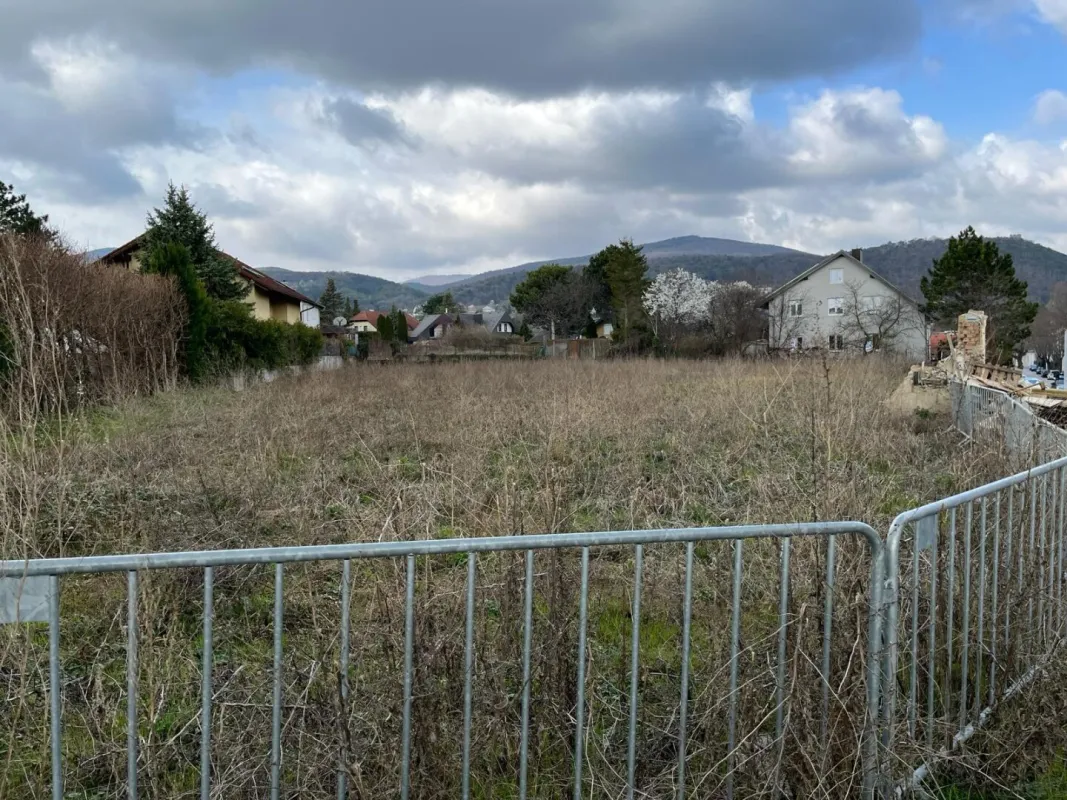 Baugrundstück in Baden - Schöne Villenlage am Flachhard - Bild 1