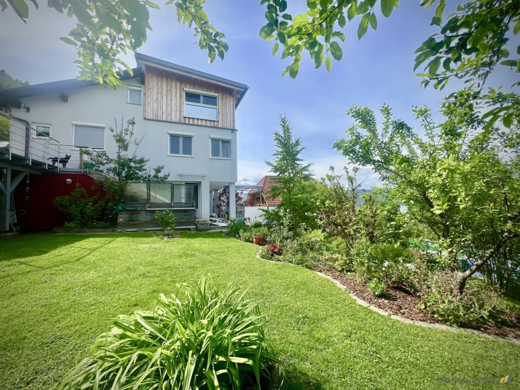 EInfamilienhaus mit Seeblick - Bild 1
