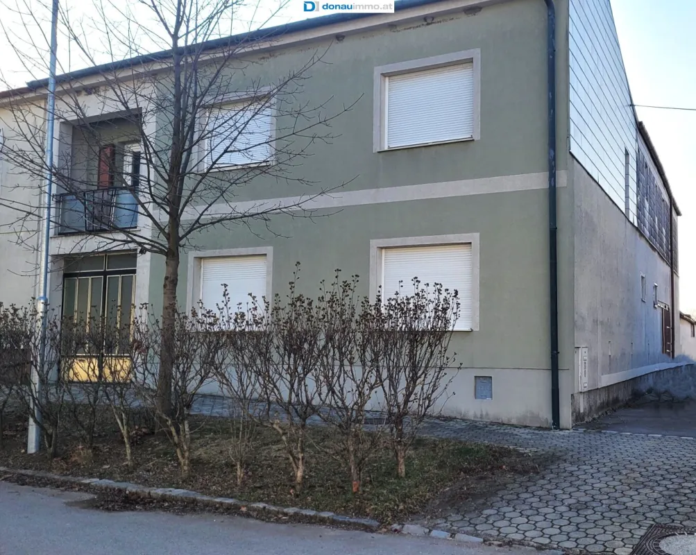 Mehrfamilienhaus (3 Wohneinheiten) mit vielen Möglichkeiten! - Teilunterkellert! - Bild 1