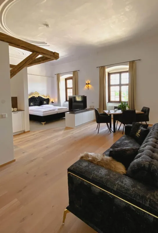 Invest in castle living / Apartment Lillibeth - Bild 1