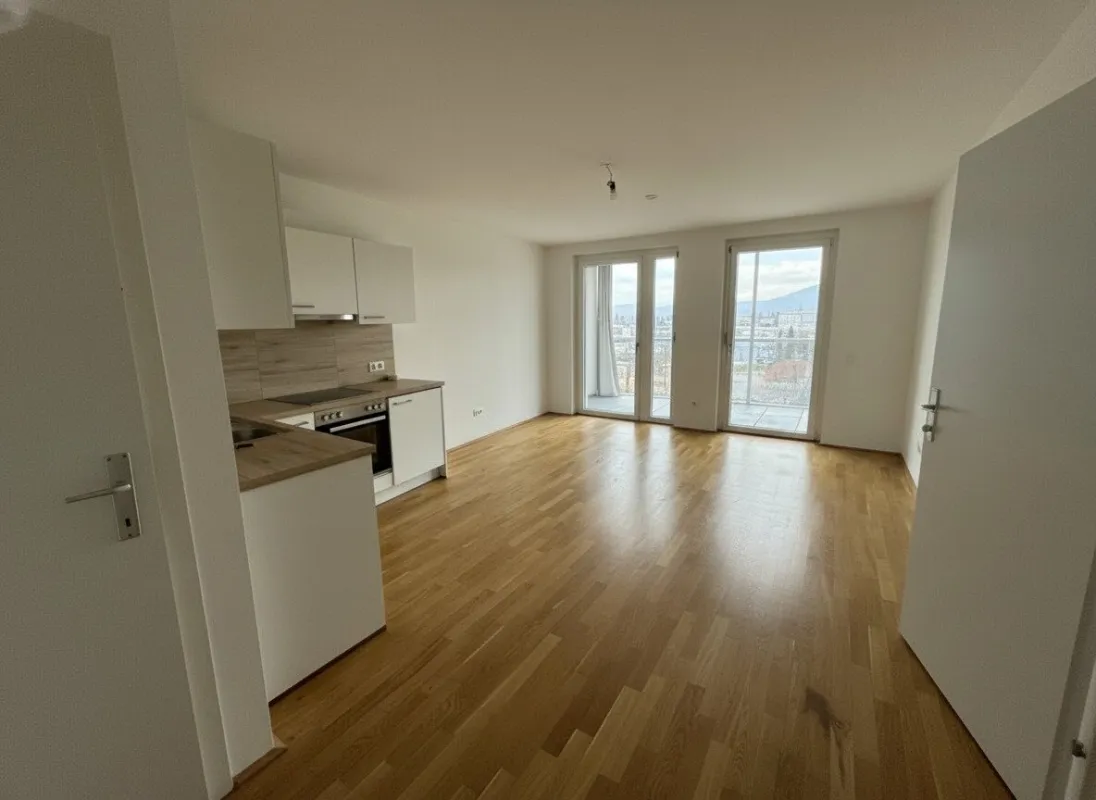 2  Zimmerwohnung mit großer verglaster Loggia - unbefristeter Mietvertrag - Bild 1
