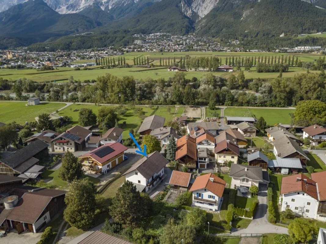 Herrlich, sonniges Baugrundstück (mit Altbestand) in absoluter Ruhelage in Oberhofen - Bild 1