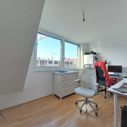 Sehr schöne, ruhige und neue Dachterrassenwohnung mit Penthaus-Charakter! - Bild 3
