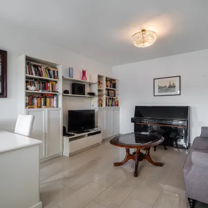 NEUER PREIS!!! 2-Zi-Wohnung mit Terrasse, Balkon und PKW- Stellplatz - an der Alten Donau - Bild 2