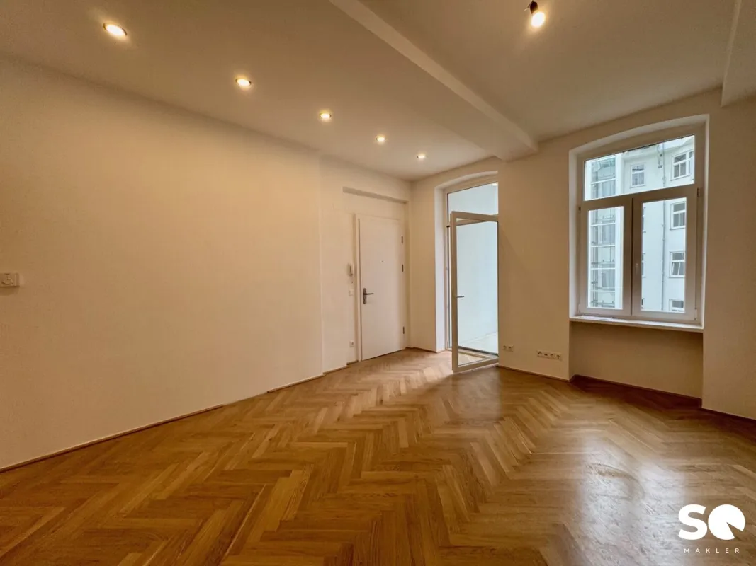 #SQ - ERSTBEZUG: HELLE 2-ZIMMER-ALTBAUWOHNUNG MIT BALKON! - Bild 1