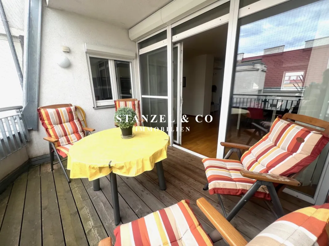 ZENTRUMSNAHES - MODERNES DACHTERRASSENAPARTMENT - Bild 1