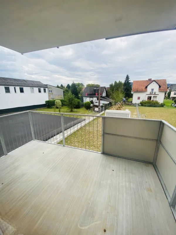 NEUBAUWOHNUNG mit herrlichem Balkon und Erstbezug in ruhiger und zentraler Lage - Bild 1