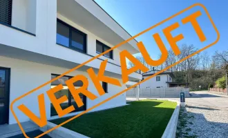 **VERKAUFT**Exklusive Doppelhaushälfte in Enns – Modernes Wohnen mit Fußbodenheizung, Carport und Photovoltaik-Vorbereitung!