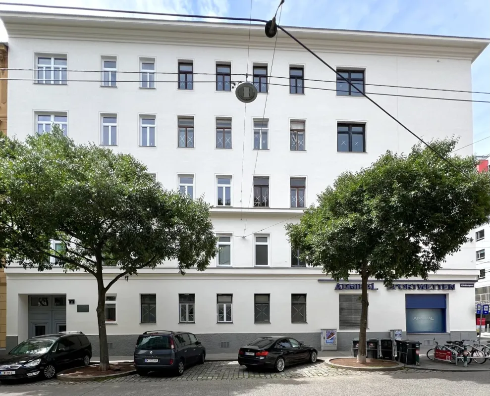 67m² Stadtwohnung mit Einbauküche, modernisiert für 385.000 € - Bild 1
