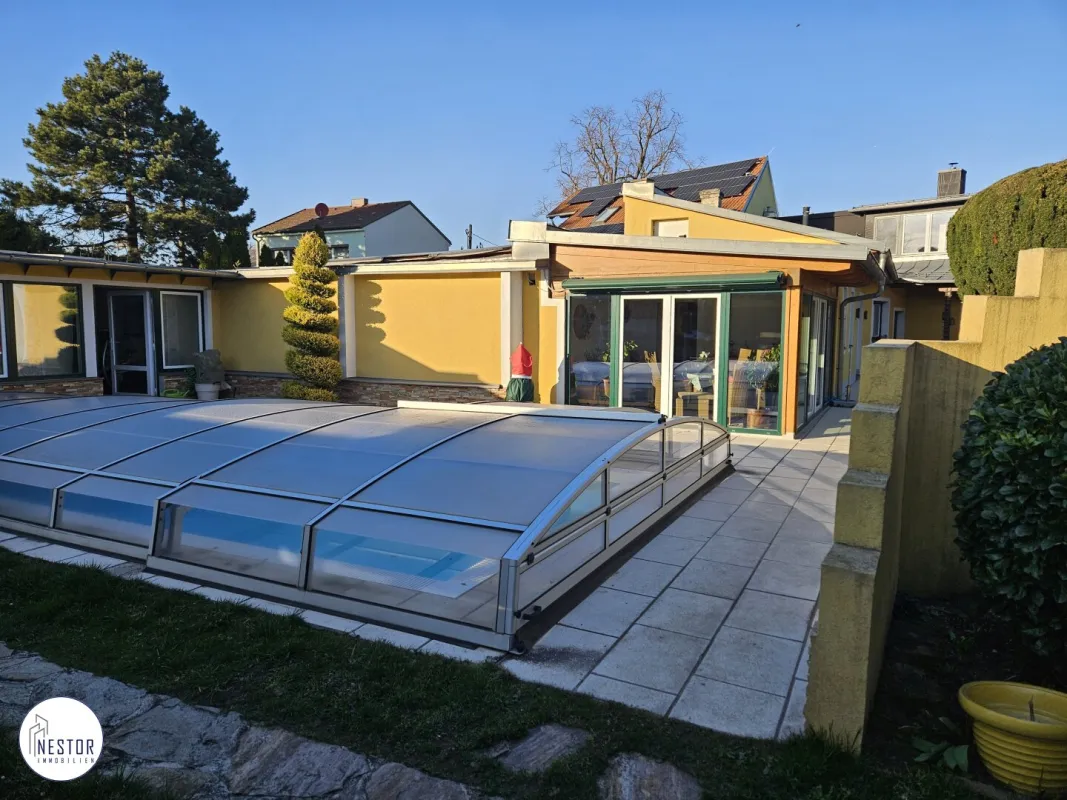Familienparadies | Traumhafte Villa mit Sauna und Pool! - Bild 1