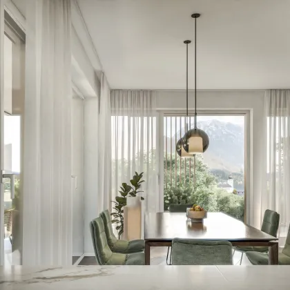 TOP09 Exklusive Wohnung mit Blick auf Schloss Orth & Traunsee - Bild 2